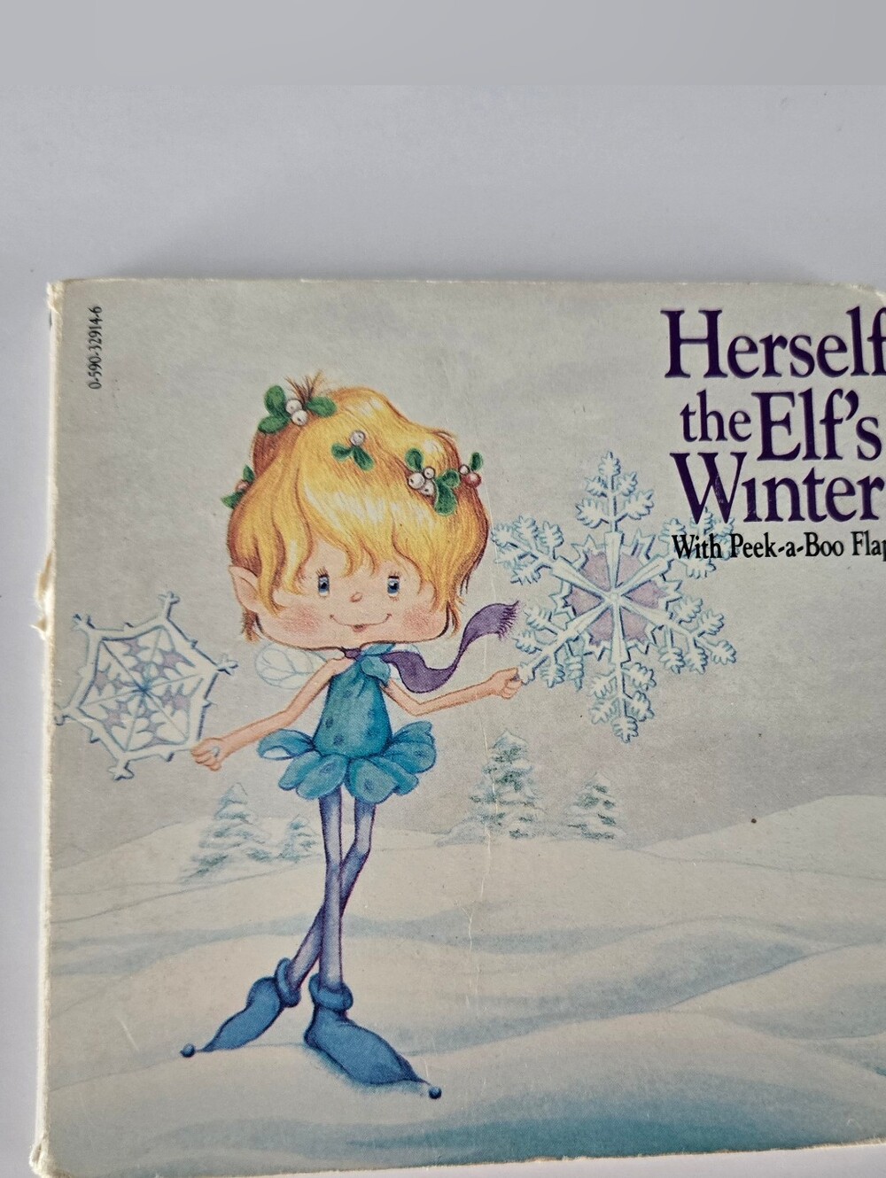 Herself the Elf's Winter With Peek-a-Boo-Flaps Book Vtg